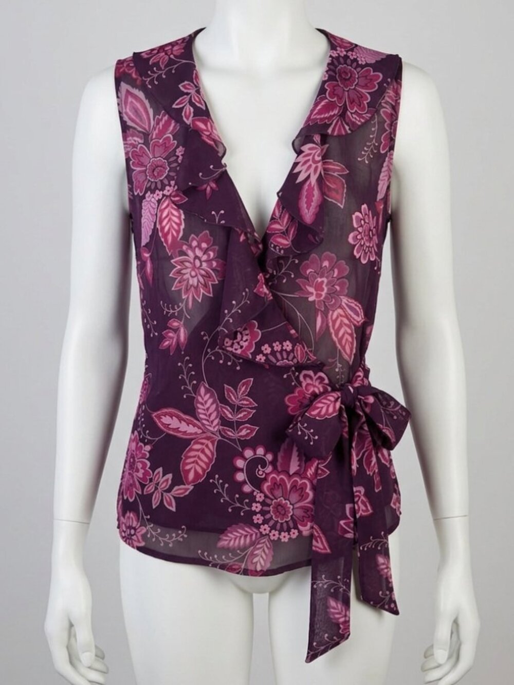 VTG 2000s New York & Co Wrap Ruffle V Neck sleeveless blouse burgundy M
